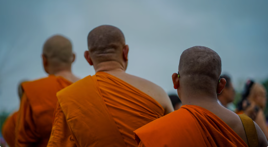 Skandal Seks Biksu Terkuak, Kuil Buddha di Thailand Disorot Simpan Rp204 Triliun